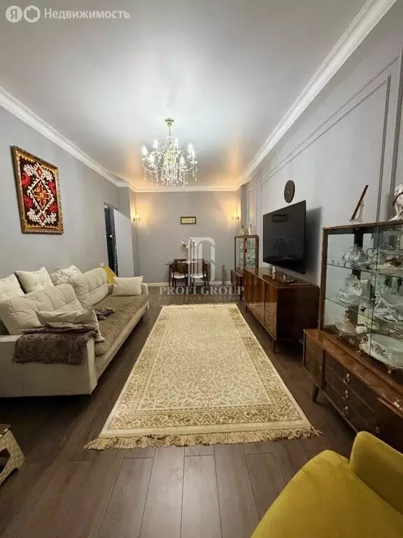 2-комнатная квартира: Махачкала, улица Титова, 144к3 (72 м) - Фото 1