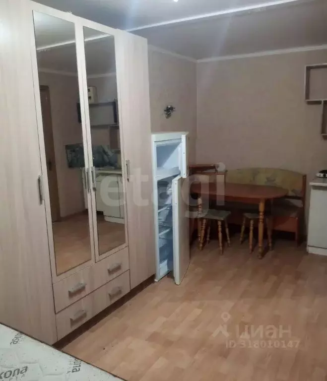 Комната Оренбургская область, Оренбург ул. Конституции СССР, 1/2 (18.0 ... - Фото 0