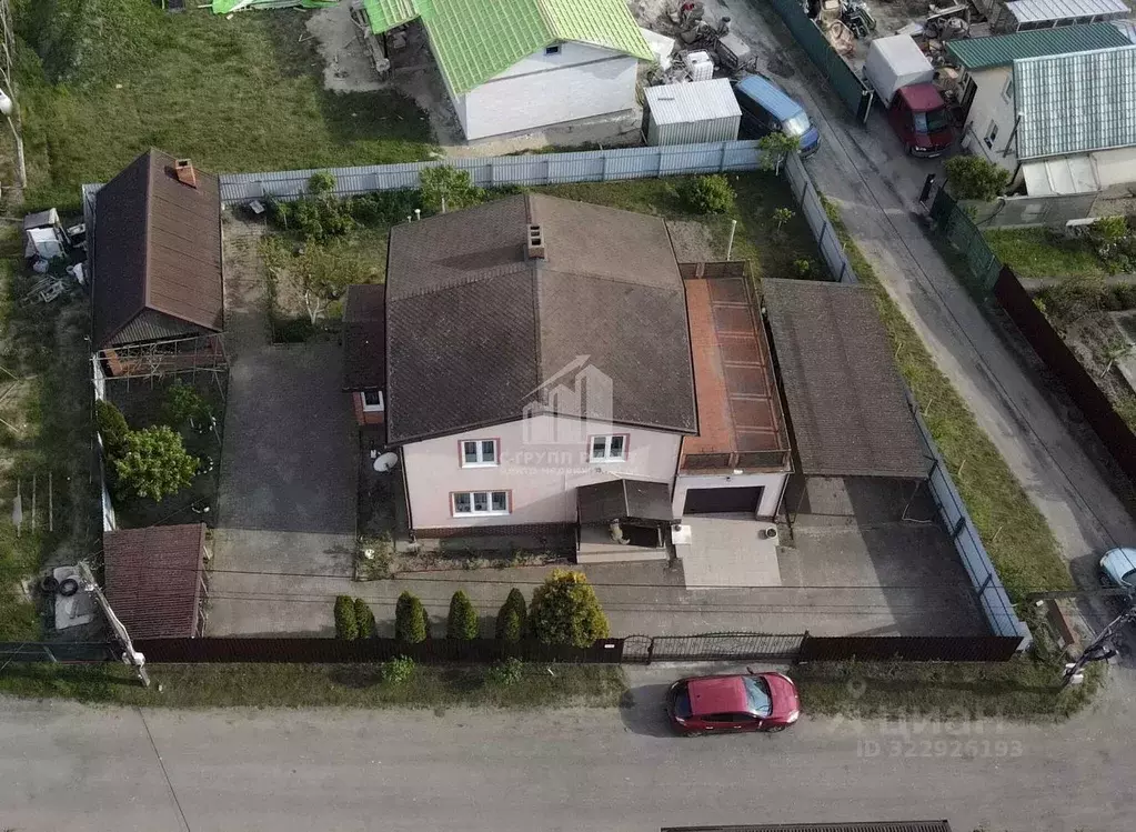 Дом в Калининградская область, Гурьевский муниципальный округ, пос. ... - Фото 1