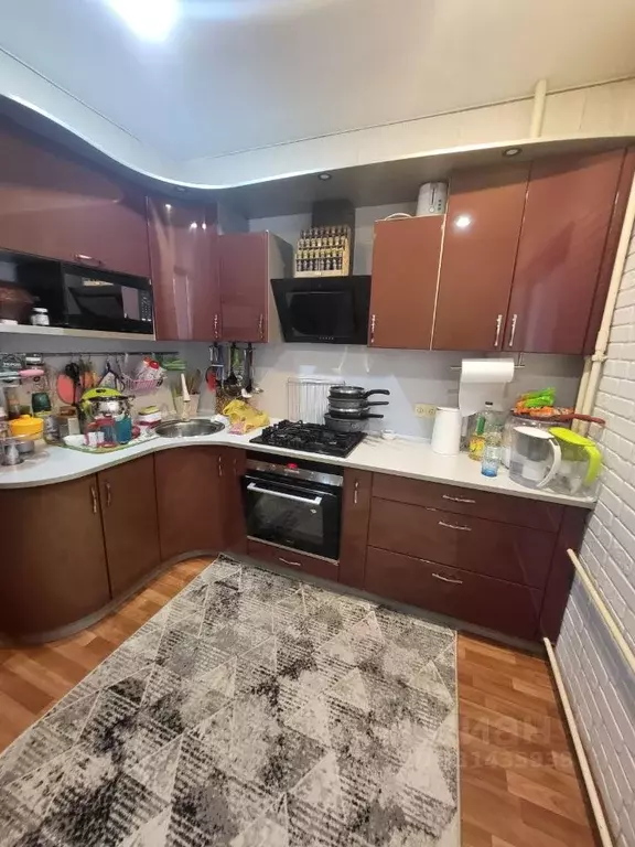 4-к кв. Псковская область, Псков ул. Шестака, 27 (90.0 м) - Фото 2