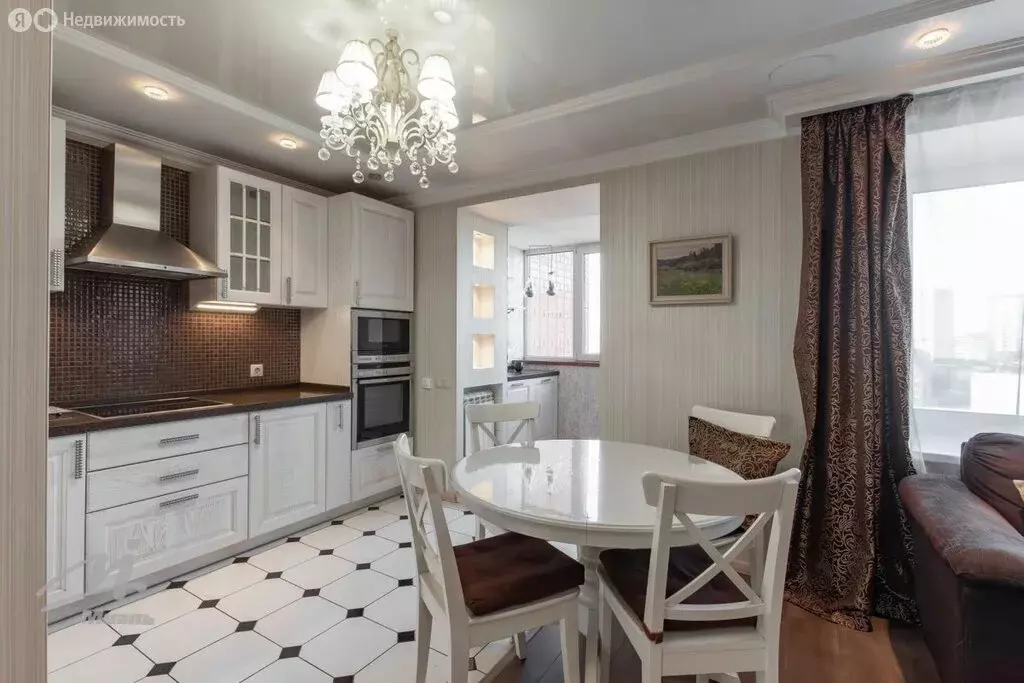 4-комнатная квартира: Барнаул, переулок Ядринцева, 88 (115.4 м) - Фото 1