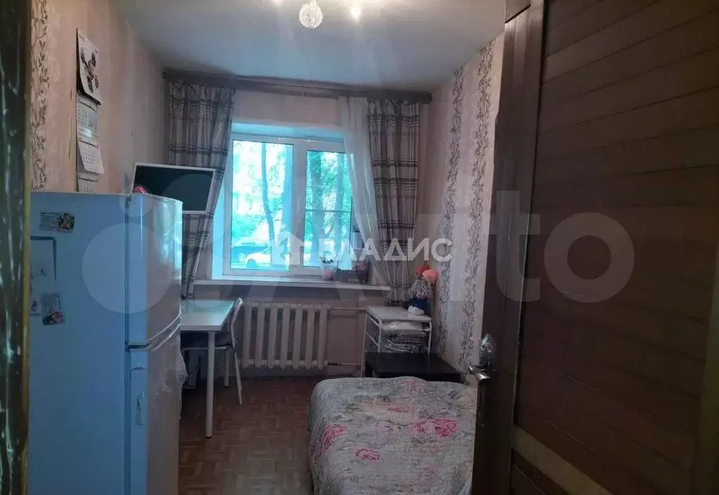 Комната 9,4 м в 1-к., 1/4 эт. - Фото 1