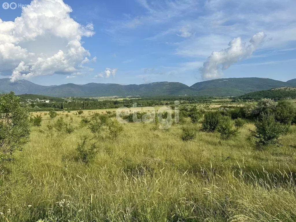 Участок в Севастополь, КСП Красный Октябрь (8 м) - Фото 1