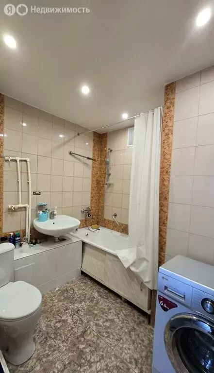 3-комнатная квартира: Якутск, улица Дзержинского, 22 (60.1 м) - Фото 2