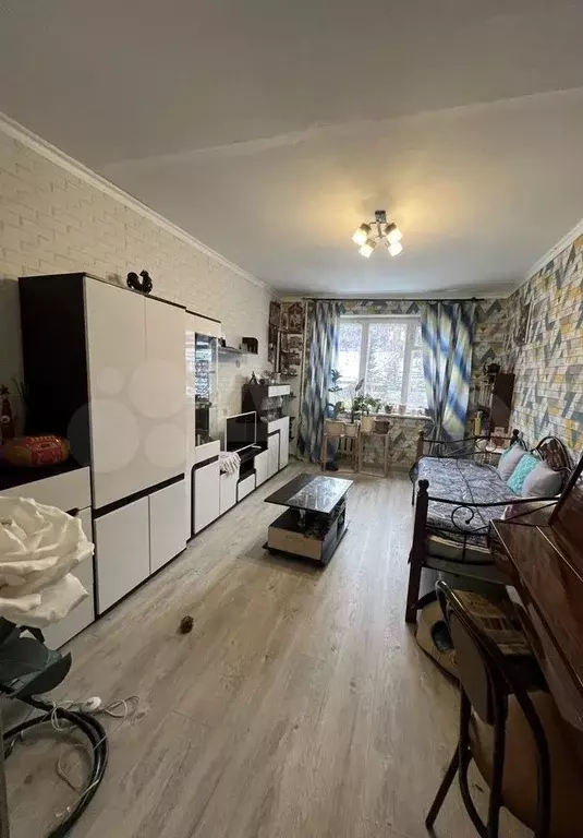 2-к. квартира, 52 м, 4/9 эт. - Фото 1