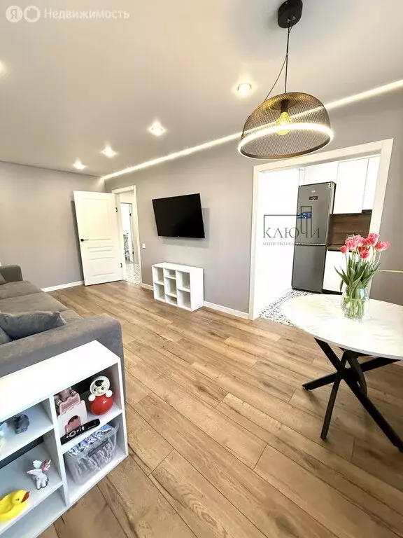 3-комнатная квартира: Магнитогорск, Ленинградская улица, 39 (63.3 м) - Фото 2