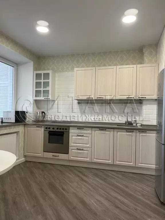 2-к. квартира, 60 м, 18/25 эт. - Фото 0