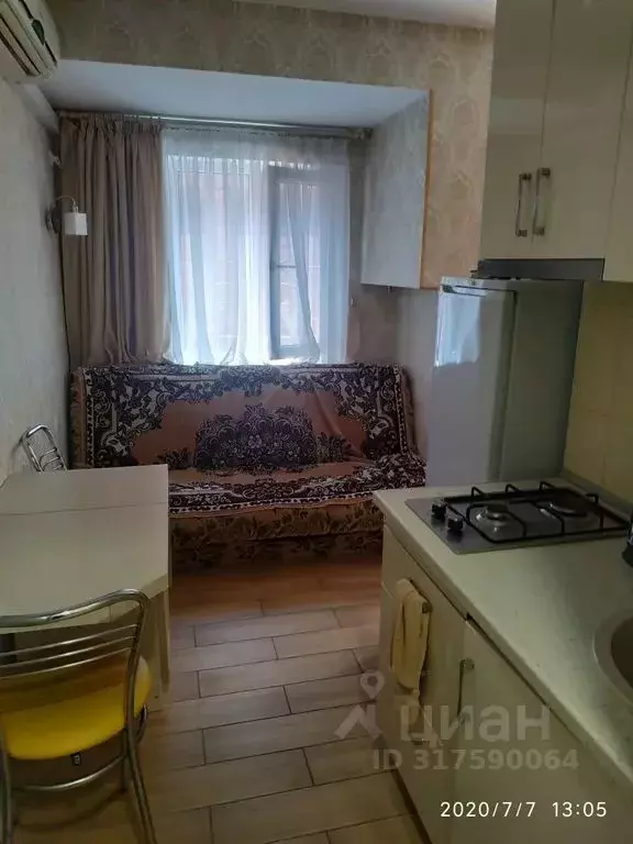 1-к кв. Крым, Ялта ул. Екатерининская, 10 (20.0 м) - Фото 0