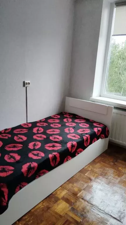 Комната Санкт-Петербург Малая Балканская ул., 12К1 - Фото 1