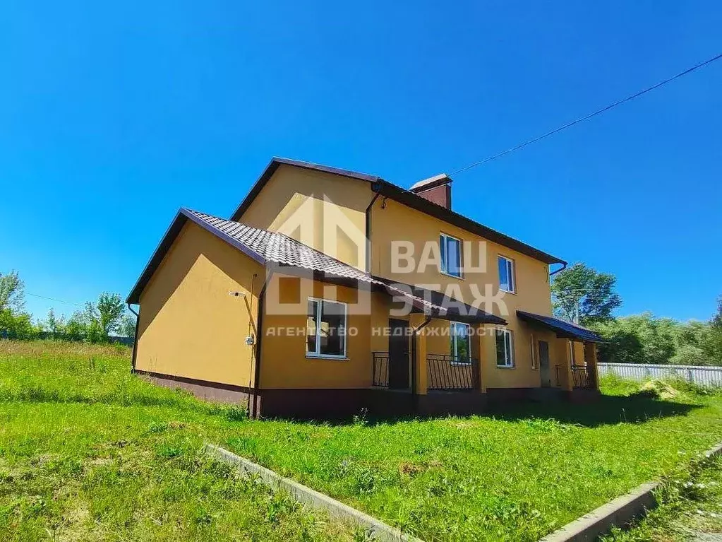 Таунхаус в Калужская область, Бабынинский район, Воротынск городское ... - Фото 1