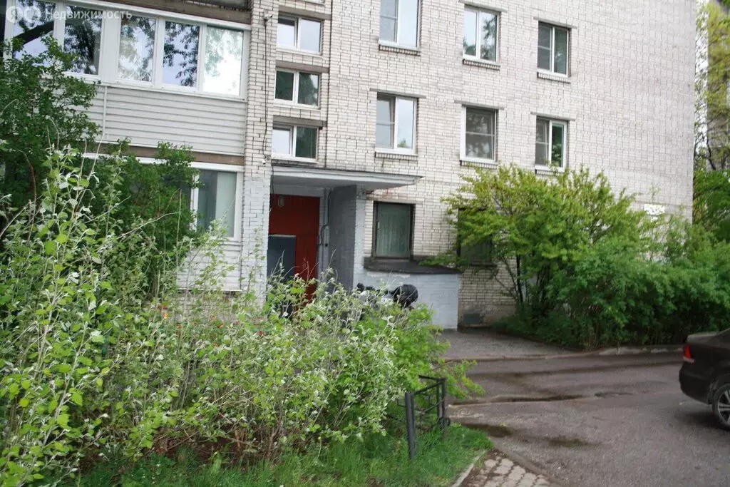 2-комнатная квартира: Санкт-Петербург, улица Беринга, 4 (42 м) - Фото 0