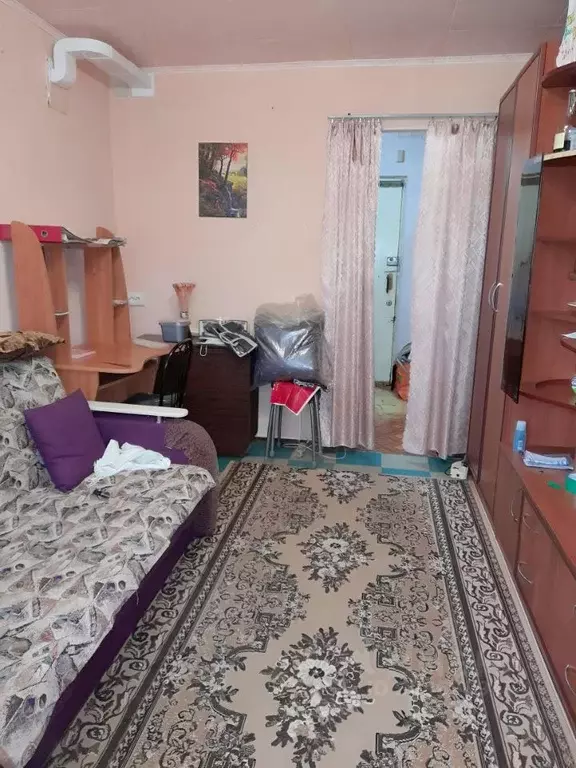 Комната Санкт-Петербург ул. Трефолева, 35 (17.0 м) - Фото 1