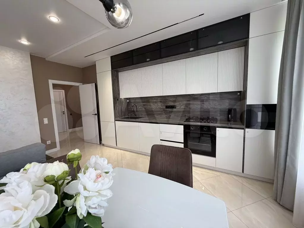 3-к. квартира, 73 м, 4/6 эт. - Фото 1