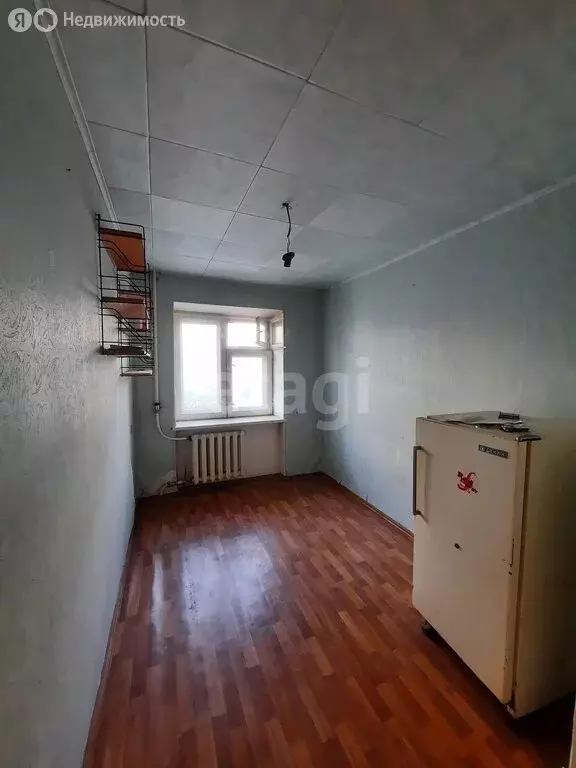 1к в 4-комнатной квартире (8 м) - Фото 1