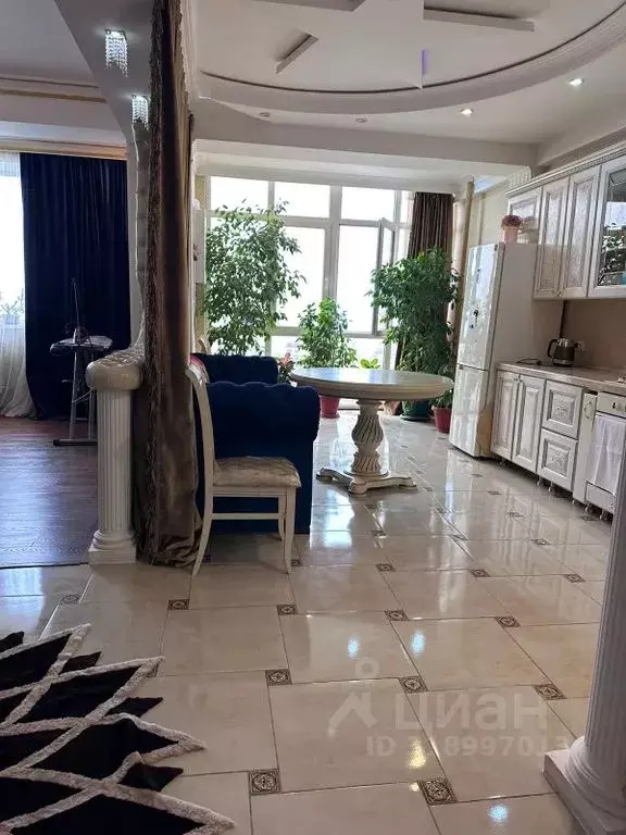 1-к кв. Дагестан, Каспийск просп. Акулиничева, 23к3 (72.0 м) - Фото 0