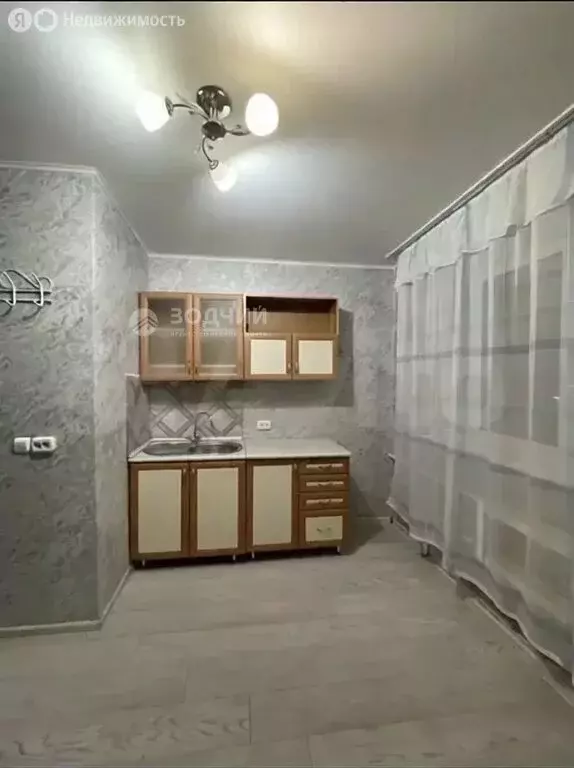 1к в 10-комнатной квартире (13.5 м) - Фото 1