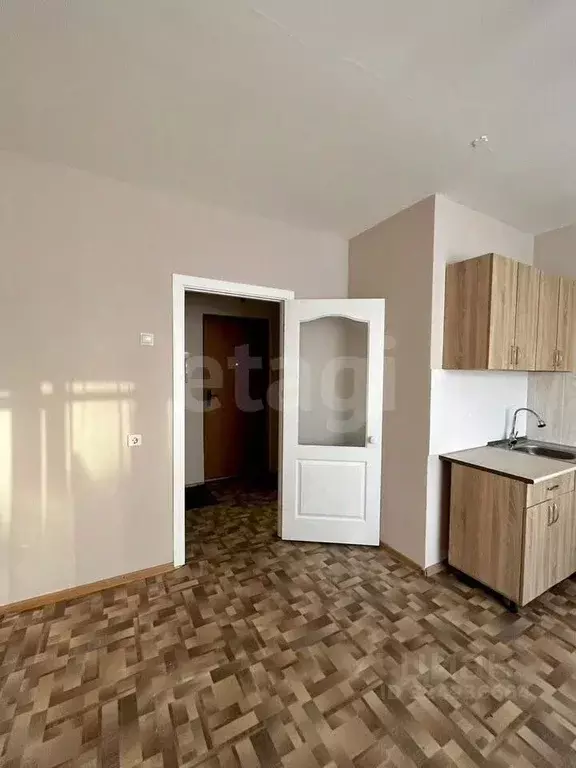 Студия Красноярский край, Красноярск ул. Чернышевского, 110 (24.0 м) - Фото 2