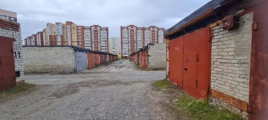 Гараж в Тюменская область, Тюмень Микрорайон мыс, ул. Малиновского, 4 ... - Фото 1