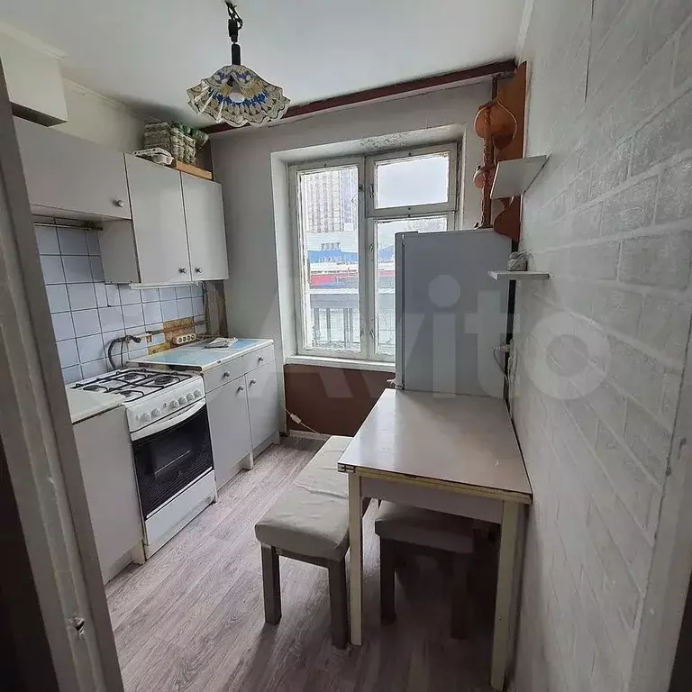 1-к. квартира, 30 м, 2/5 эт. - Фото 0