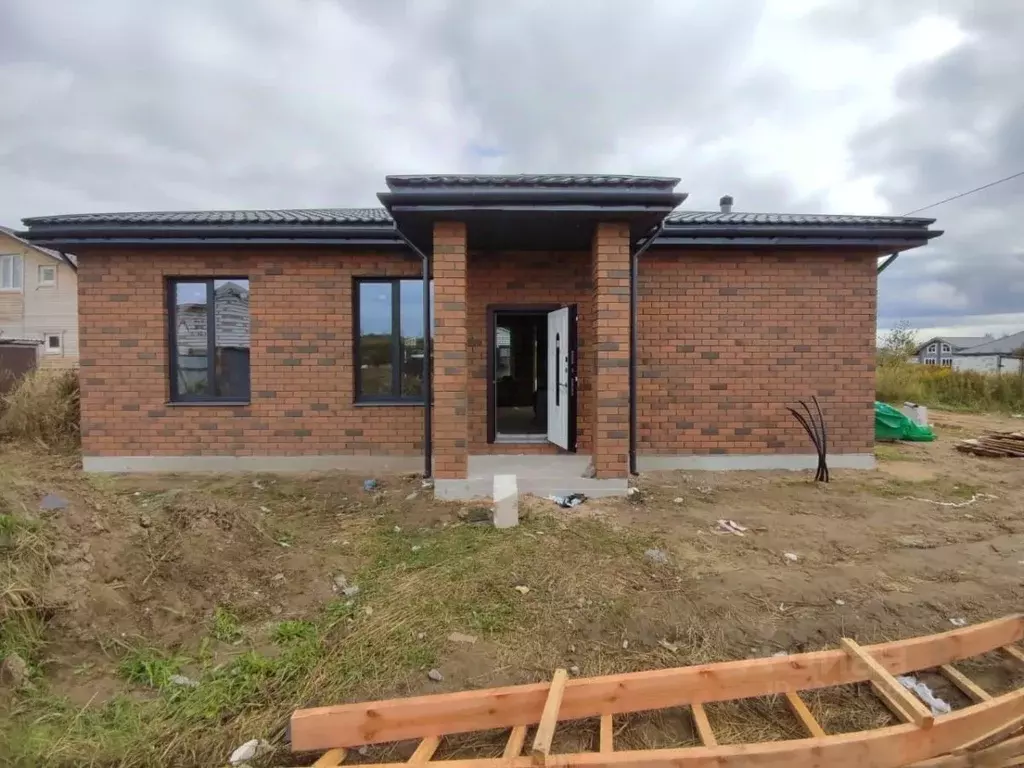 Дом в Тверская область, Калининский муниципальный округ, д. Игнатово  ... - Фото 1