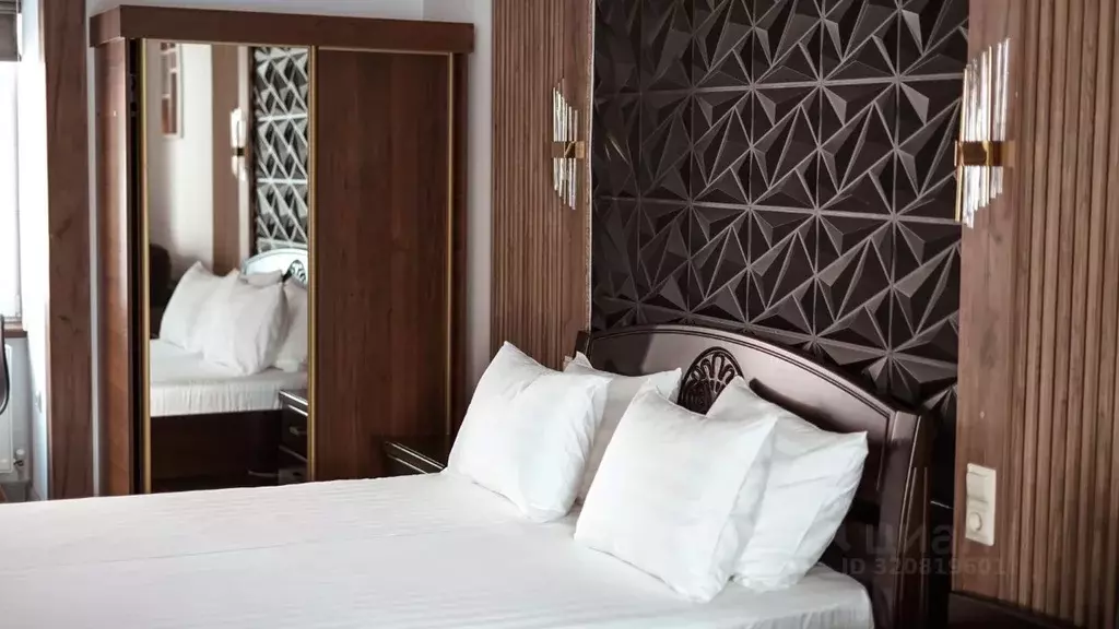 Комната Кабардино-Балкария, Эльбрусский район, с. Терскол  (30.0 м) - Фото 1