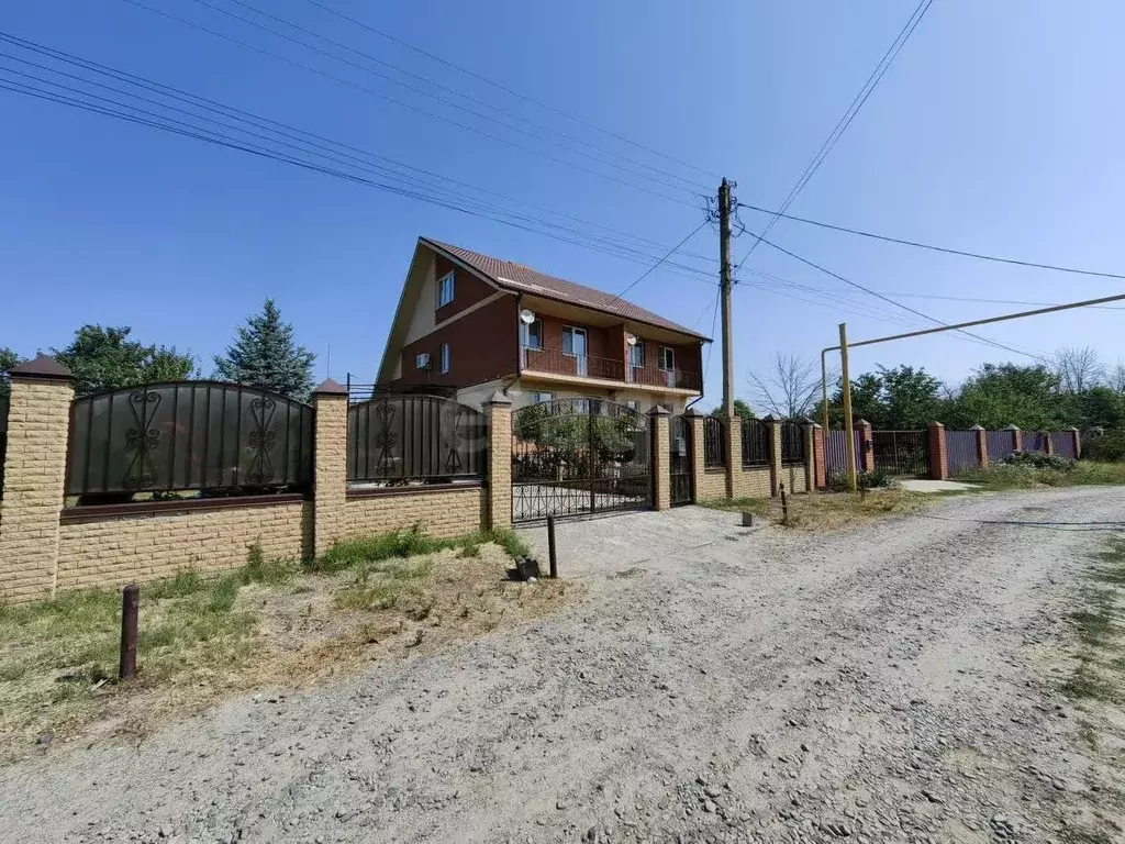 Дом в Ростовская область, Азовский район, Елизаветинское с/пос, ... - Фото 1