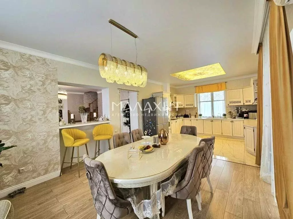 Дом в Самарская область, Волжский район, Курумоч с/пос, пос. Власть ... - Фото 1