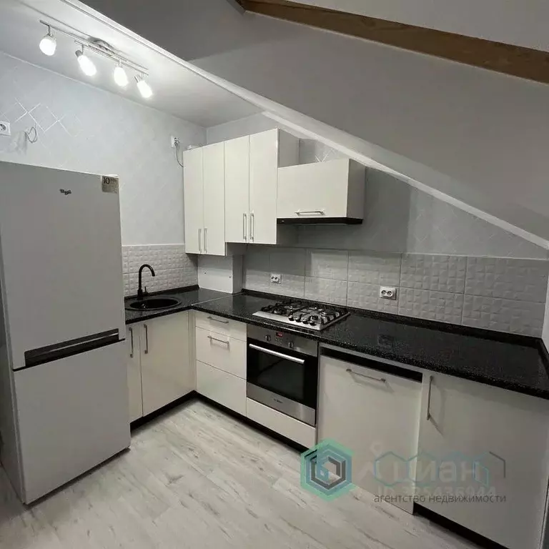 1-к кв. Калининградская область, Гурьевск бул. Краковский, 4 (28.5 м) - Фото 1