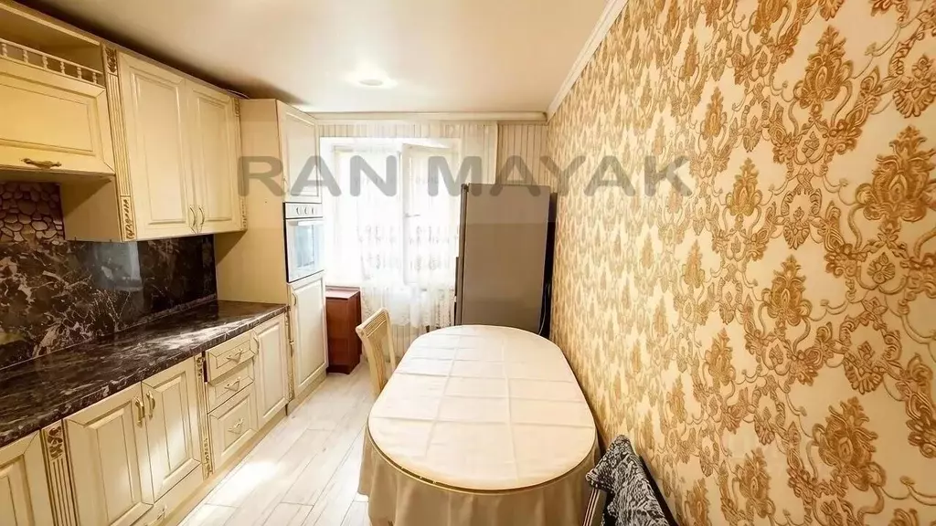 2-к кв. Адыгея, Майкоп ул. Димитрова, 11/1 (45.0 м) - Фото 1