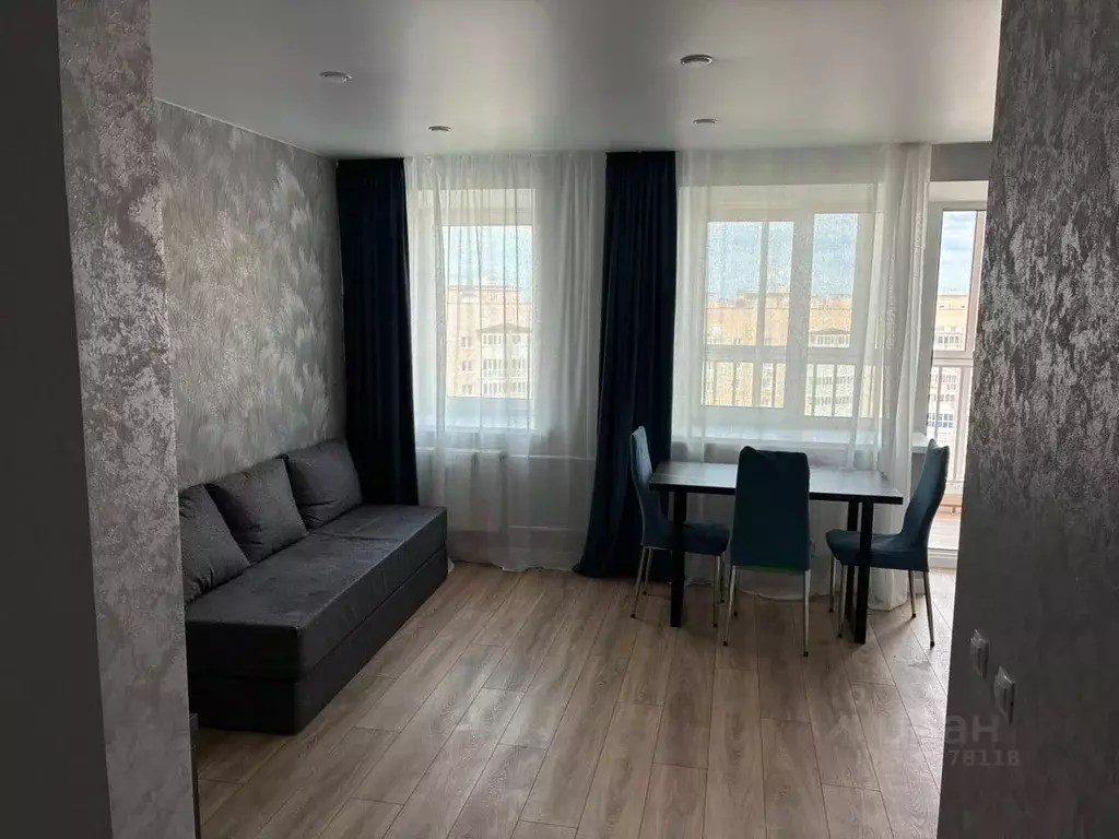 Студия Тюменская область, Тюмень Амурская ул., 39 (28.0 м) - Фото 0