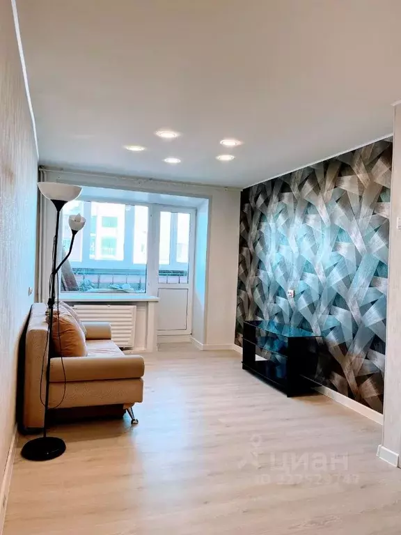 1-к кв. Удмуртия, Ижевск ул. Труда, 66 (34.0 м) - Фото 1