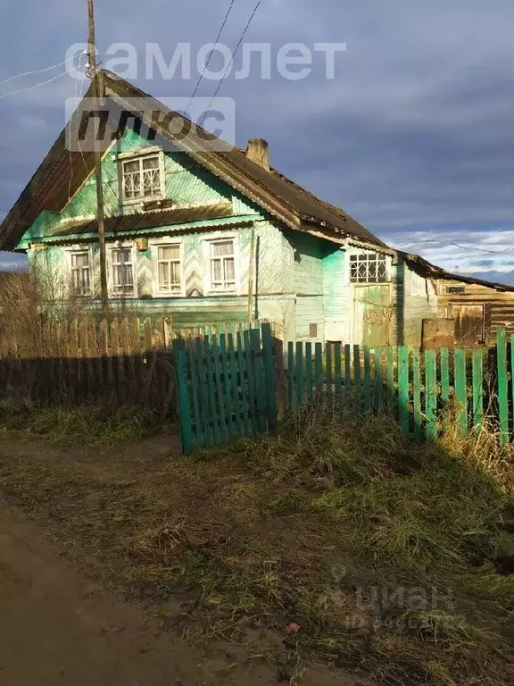 Дом в Вологодская область, Никольский муниципальный округ, д. Слуда  ... - Фото 0