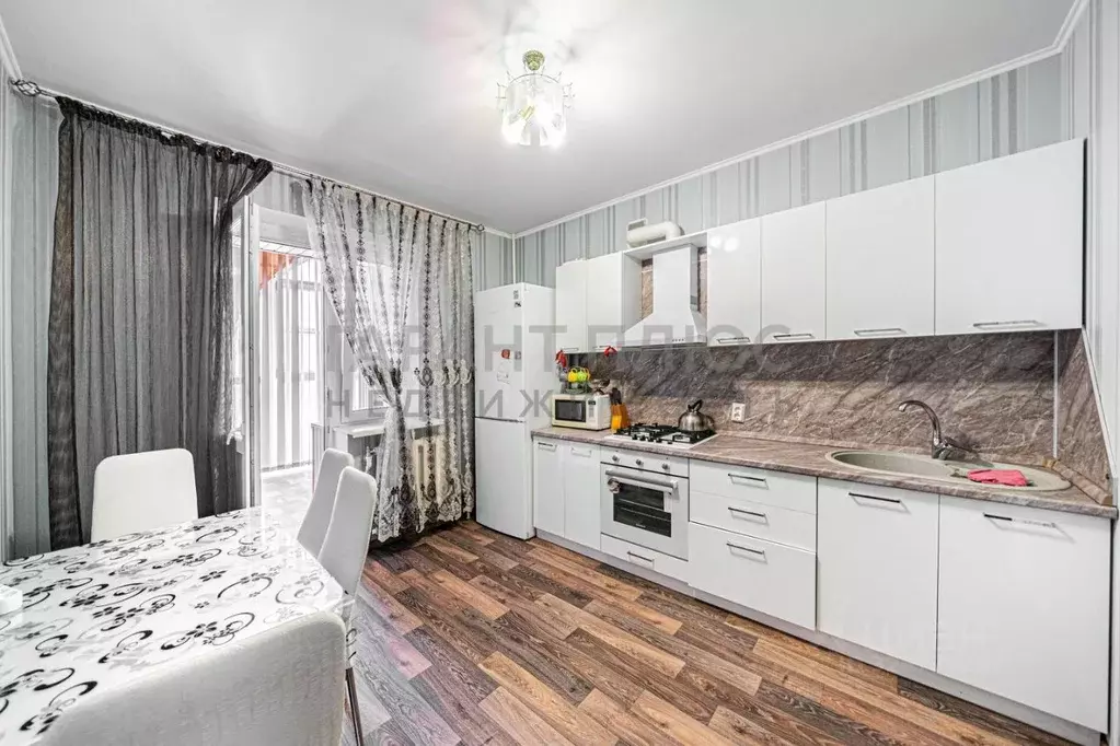 2-к кв. Липецкая область, Липецк ул. Фрунзе, 34 (63.0 м) - Фото 2