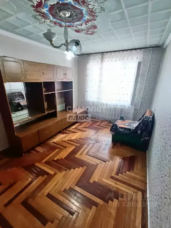 2-к кв. Кабардино-Балкария, Нальчик просп. Кулиева, 18 (56.0 м) - Фото 0