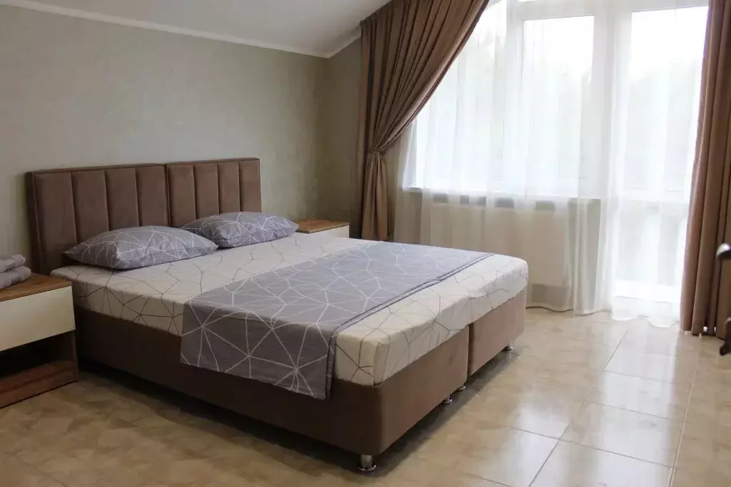 Дом в Краснодарский край, Геленджик ул. Тельмана, 6 (150 м) - Фото 2