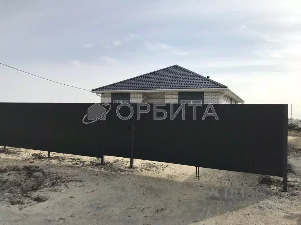 Дом в Тюменская область, Тюмень На Липовом кп, ул. Николая Егорова, 22 ... - Фото 0