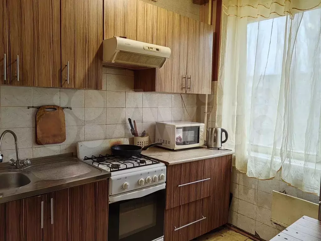 3-к. квартира, 47 м, 3/5 эт. - Фото 0