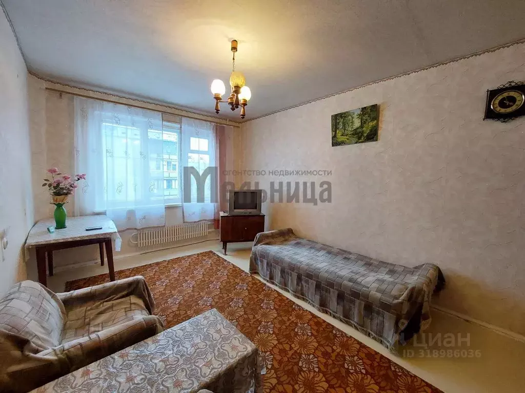 2-к кв. Волгоградская область, Волгоград ул. Репина, 27 (52.2 м) - Фото 0