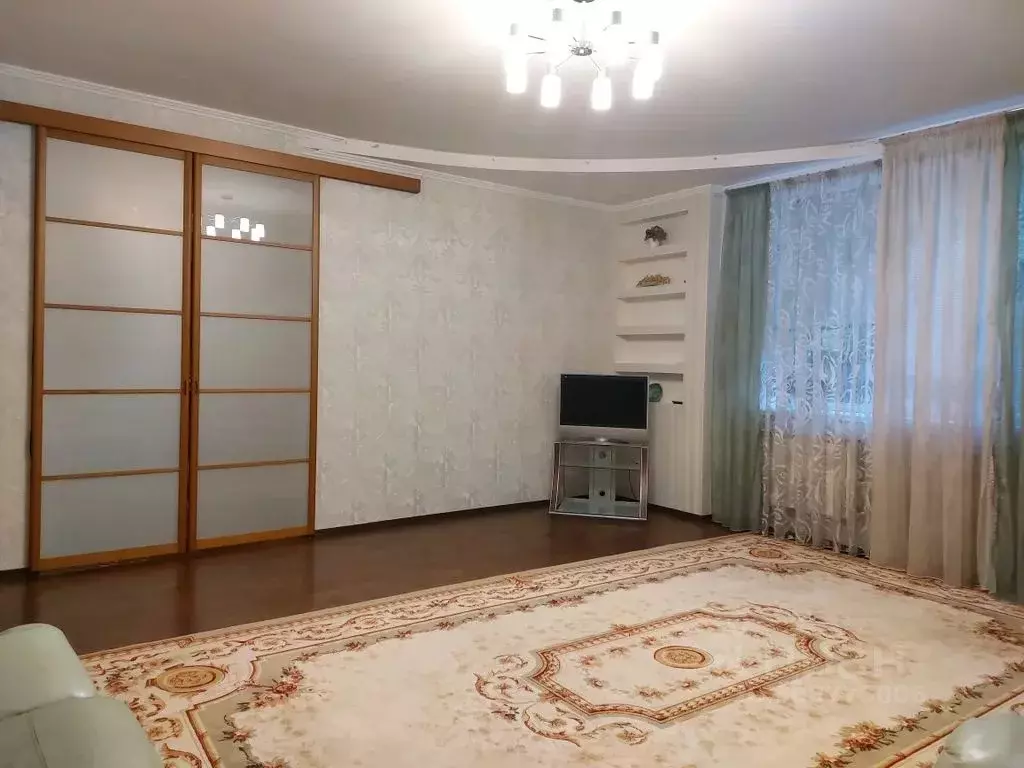 3-к кв. Татарстан, Казань ул. Некрасова, 38 (110.0 м) - Фото 1