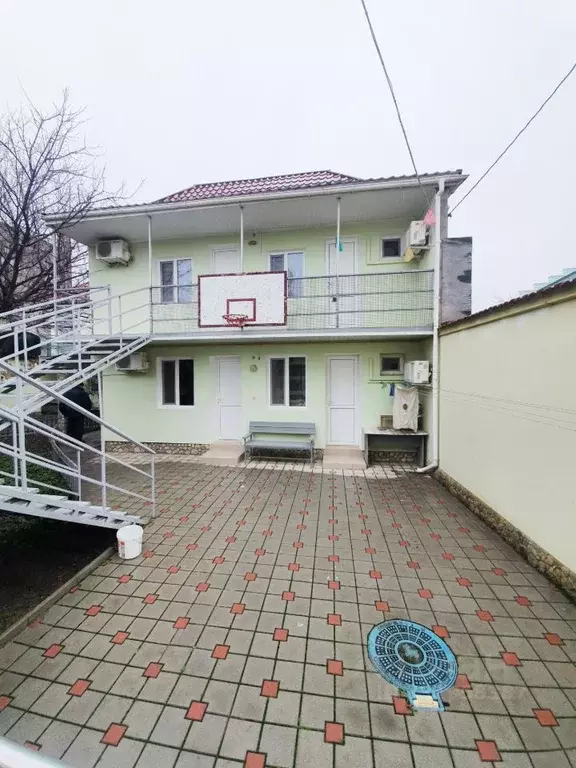 Дом в Крым, Сакский район, с. Штормовое ул. Лиманная, 8 (280 м) - Фото 2