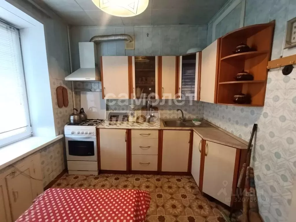 3-к кв. Курская область, Курск Красная пл., 2/4 (69.5 м) - Фото 1