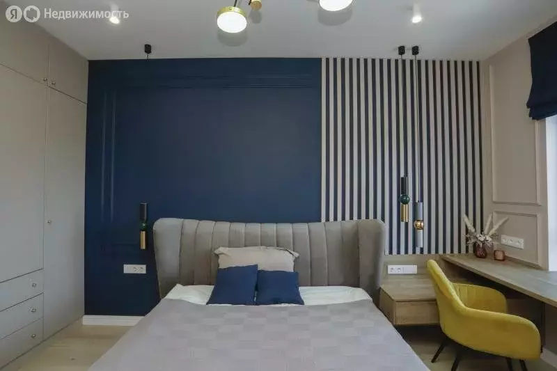 3-комнатная квартира: посёлок Молодёжный, 8 (65.2 м) - Фото 2