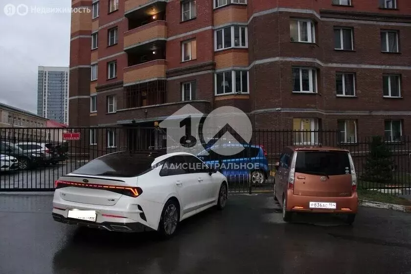 Квартира-студия: Новосибирск, Обская улица, 82 (29 м) - Фото 1