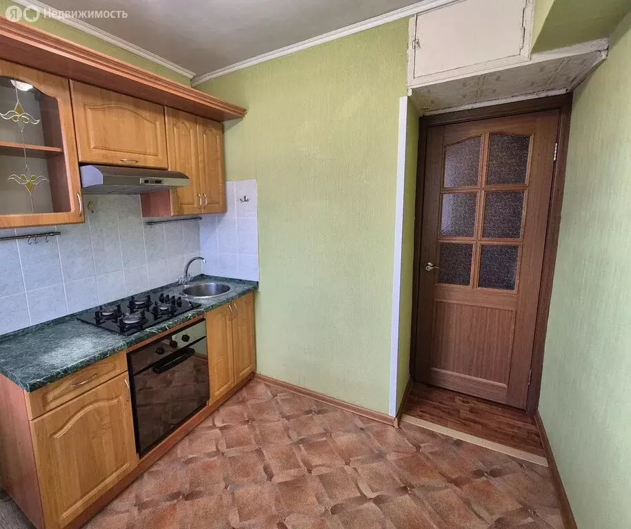 1-комнатная квартира: Брянск, Бежицкий район, улица Камозина, 35 (30 ... - Фото 1