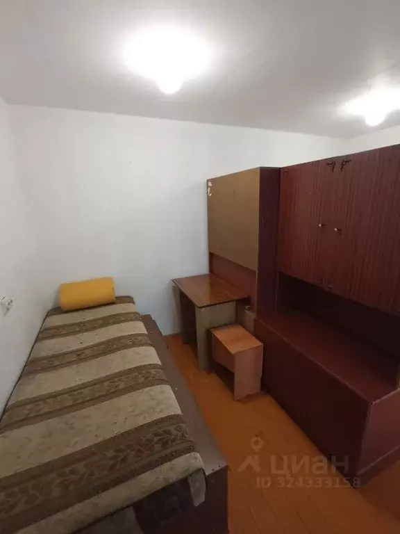 Комната Свердловская область, Екатеринбург ул. Уральская, 54 (10.0 м) - Фото 2