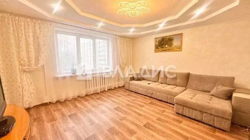 3-к кв. Татарстан, Нижнекамск просп. Вахитова, 8/14 (64.1 м) - Фото 1