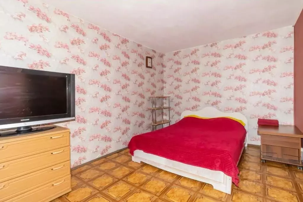 2-к кв. Челябинская область, Челябинск Южная ул., 4А (43.0 м) - Фото 1