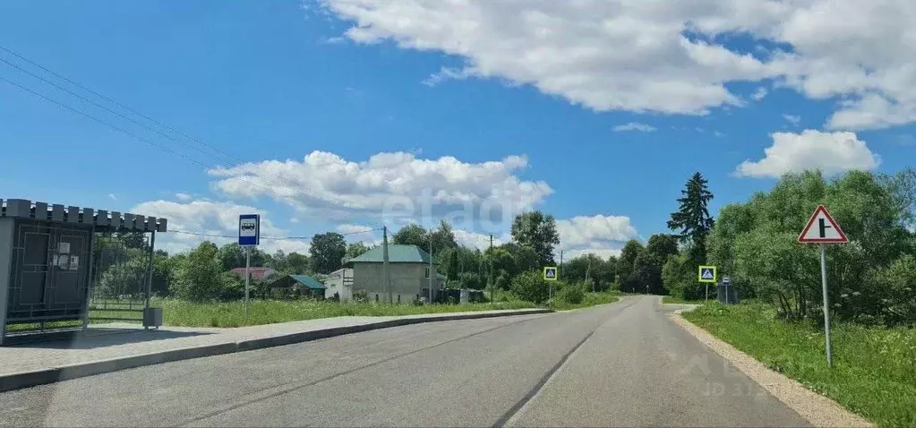 Дом в Калужская область, Село Бабынино с/пос, д. Хвалово 19 (17 м) - Фото 0