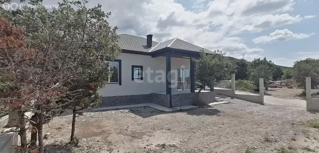 Дом в село Южная Озереевка, улица Розовых Закатов (95.4 м) - Фото 1