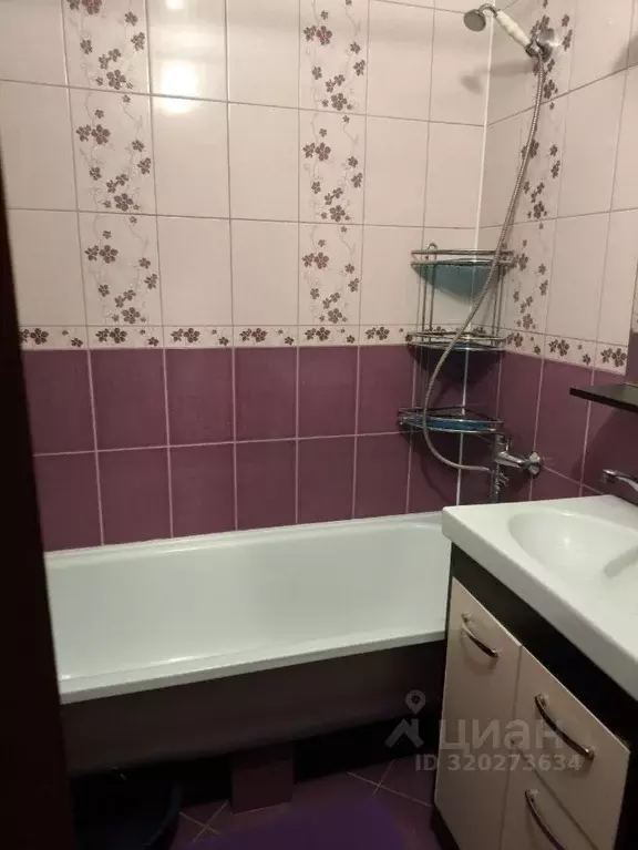 Комната Марий Эл, Йошкар-Ола ул. Эшкинина, 2 (11.0 м) - Фото 0
